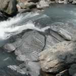 Laurent Rebena calligraphie creation performance riviere decoration exterieure landart