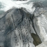 Laurent Rebena calligraphie creation performance riviere decoration exterieure landart